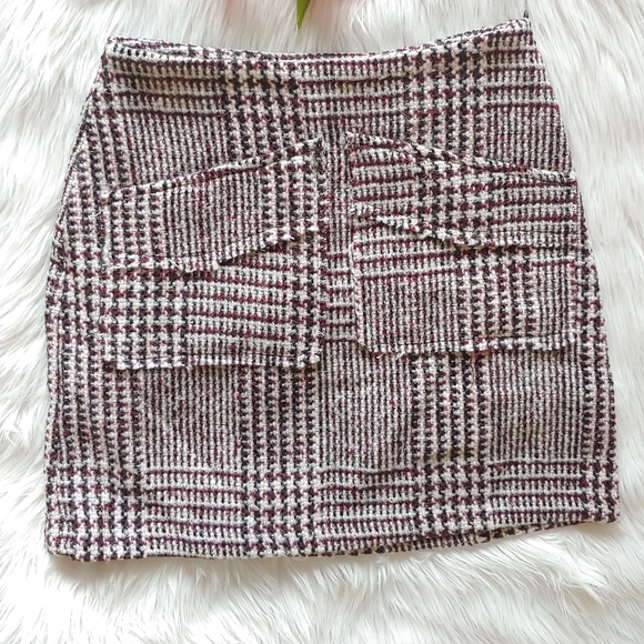 Line and Dot Revolve tweed plaid mini skirt with pockets Y2K style size Medium - Picture 2 of 10